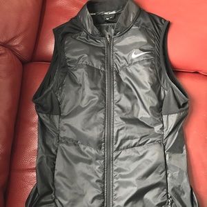 Nike running vest- black